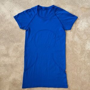 Blue lululemon swiftly tech t shirt